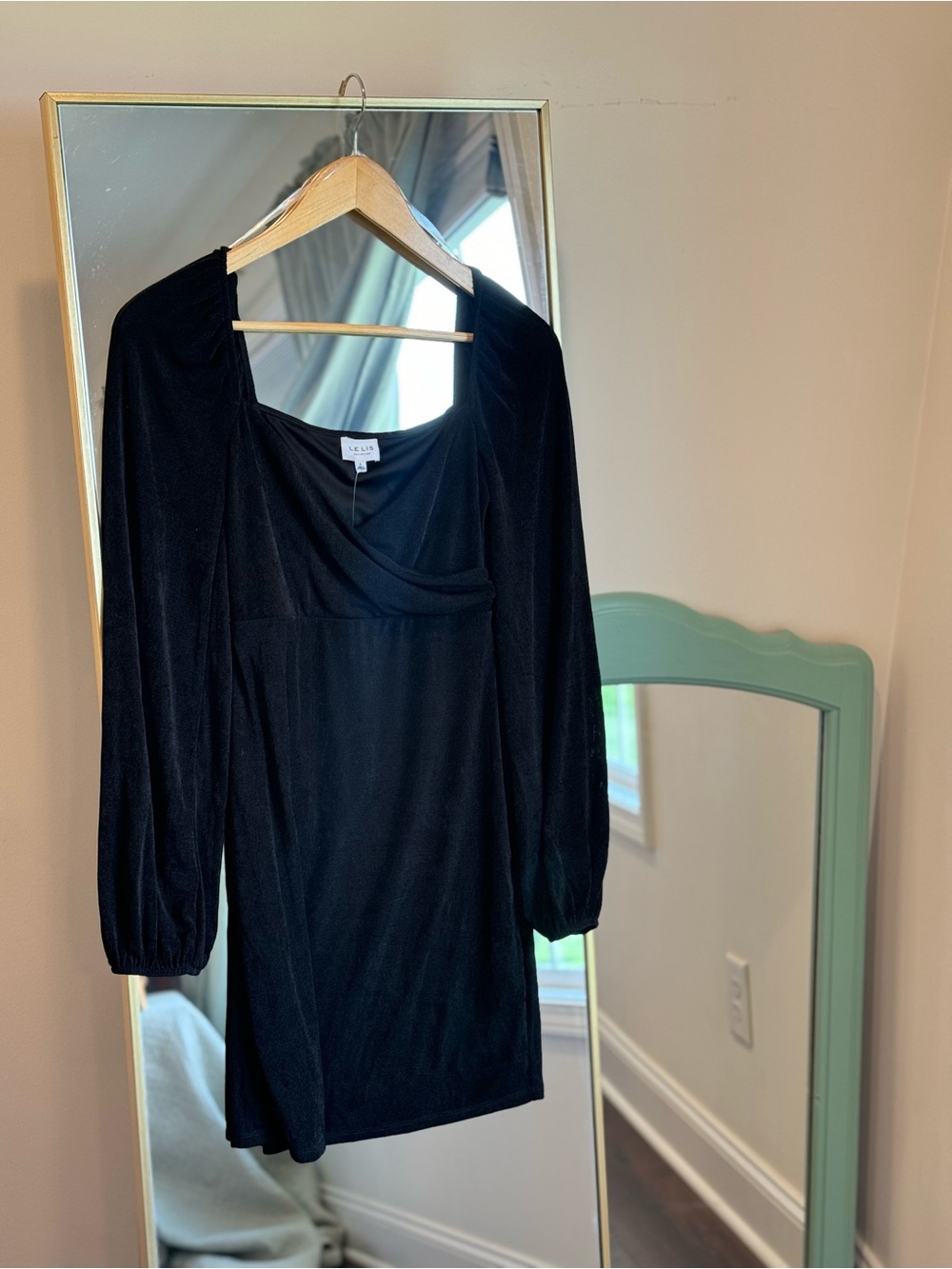 Le Lis Black Long-Sleeve Mini Dress